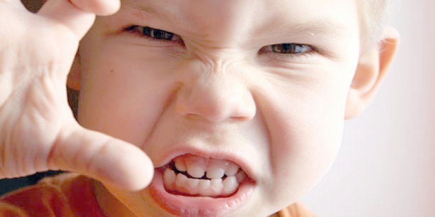 Cinler İnsanlara Nasıl Rahatsızlık Zarar Verir ? Rukye Kuran ile Tedavi